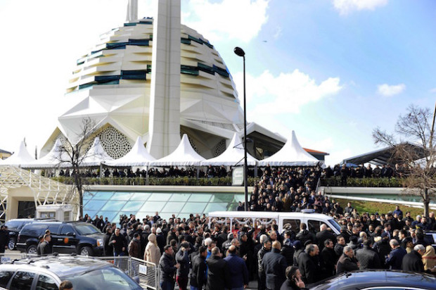 Mustafa Koç son yolculuğuna uğurlandı