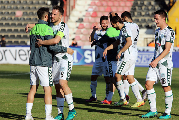 Gaziantepspor, Atiker Konyaspor'a 3-0 mağlup oldu