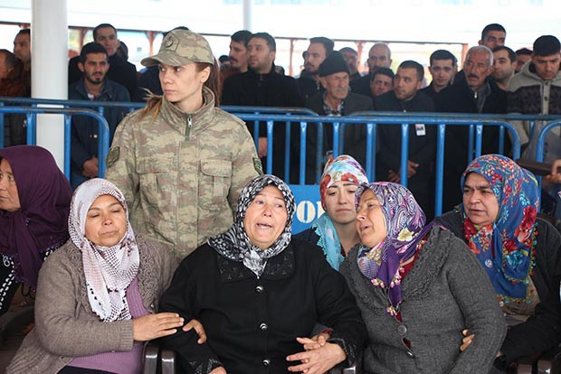 GAZİANTEPLİ ŞEHİT GÖZYAŞLARI ARASINDA UĞURLANDI