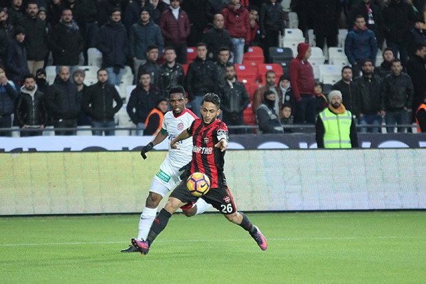 Gaziantepspor Antalyaspor karşılaşması