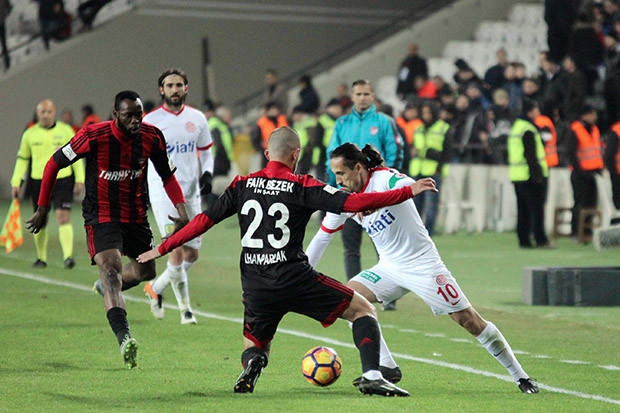 Gaziantepspor Antalyaspor karşılaşması