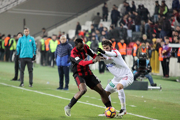 Gaziantepspor Antalyaspor karşılaşması