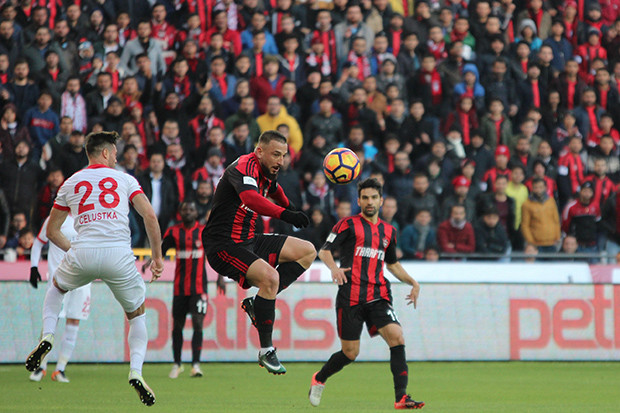 Gaziantepspor Antalyaspor karşılaşması