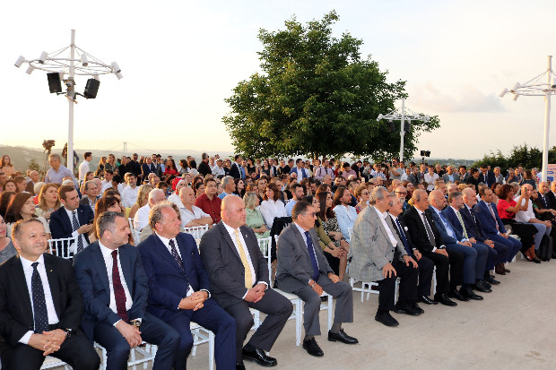 Ekonomi basını başarı ödülleri sahiplerini buldu 