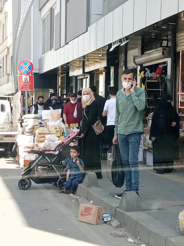 BURASI İNÖNÜ CADDESİ!