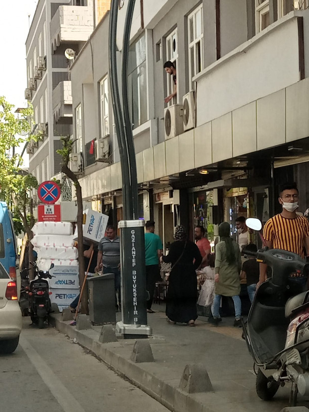 BURASI İNÖNÜ CADDESİ!