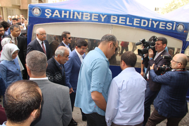 Başbakan Davutoğlu Gaziantep’te