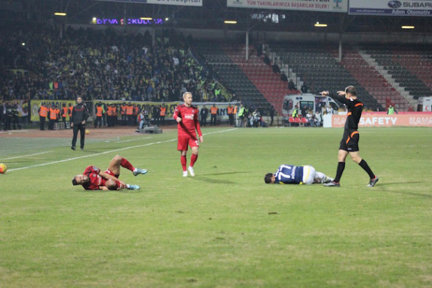 GAZİANTEPSPOR: 2 - FENERBAHÇE: 2