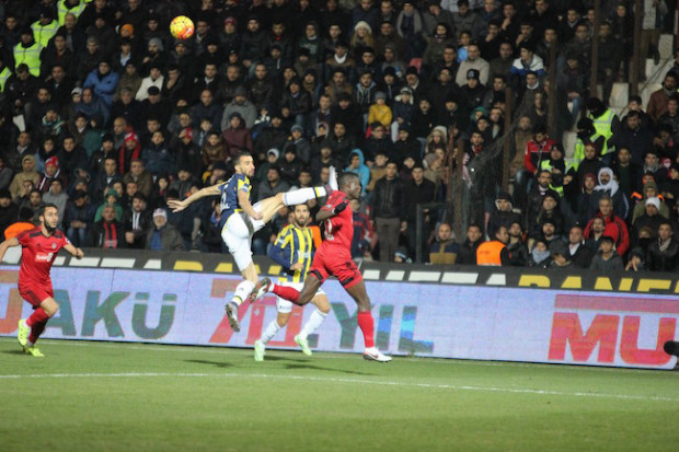 GAZİANTEPSPOR: 2 - FENERBAHÇE: 2