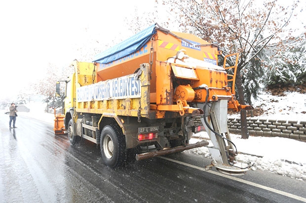 Büyükşehir, karla mücadeleye hazır