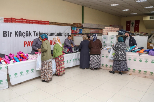 Şehitkamil, aileleri kış günüde unutmadı