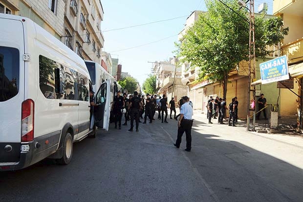 Polis IŞİD hücresinde 4 saat inceleme yaptı