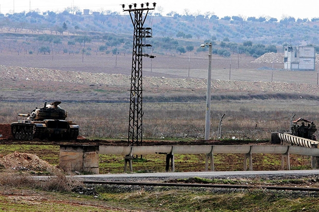 Gaziantep sınırında hareketli saatler