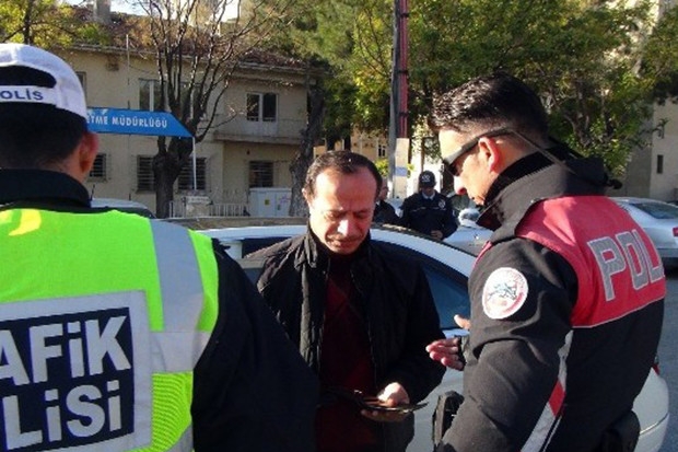 Polis Gaziantep'te kuş uçurtmuyor!